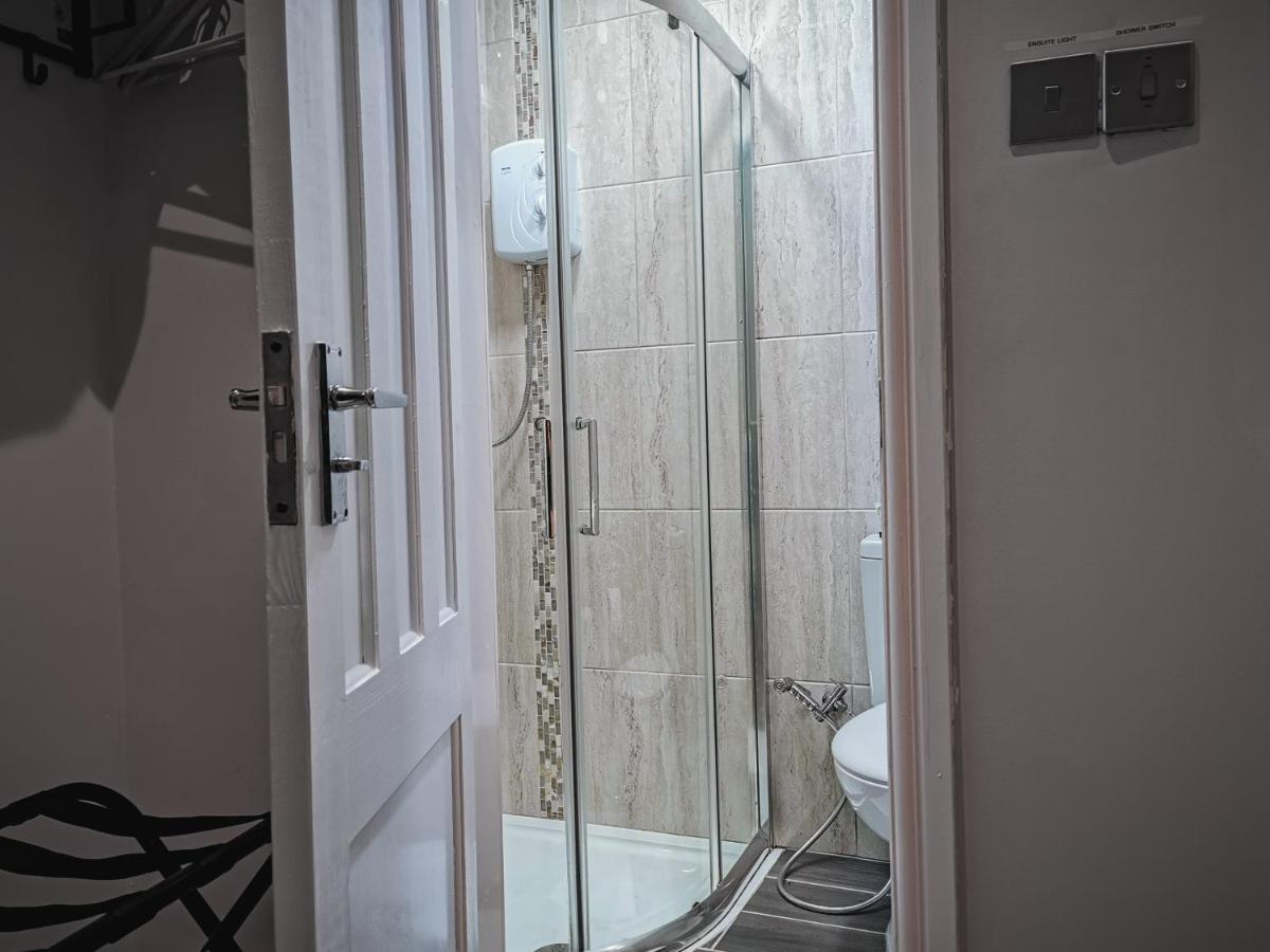 Luxurious 3 Bedroom Apartment: Heart Of Westend Glasgow Exterior photo
